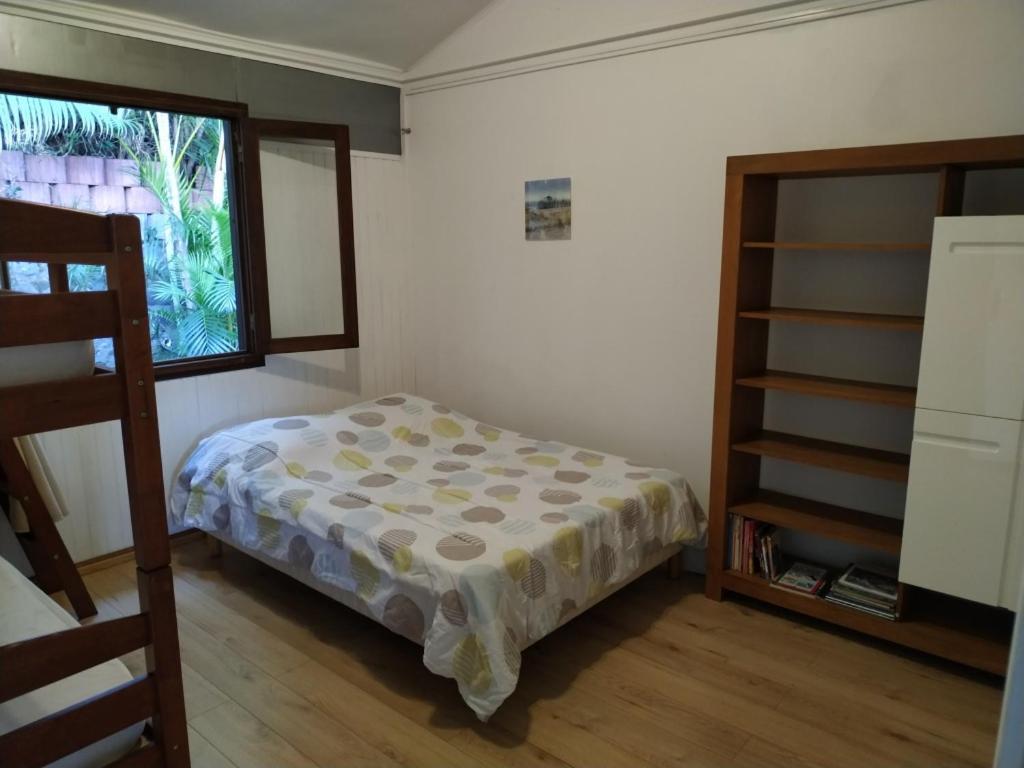 Lounge Des Hauts, 3 Maisons A L'Etang-Sale Avec Vue Sur L'Ocean Indien Et La Foret Bagian luar foto