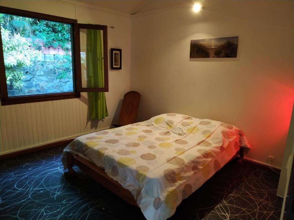 Lounge Des Hauts, 3 Maisons A L'Etang-Sale Avec Vue Sur L'Ocean Indien Et La Foret Bagian luar foto